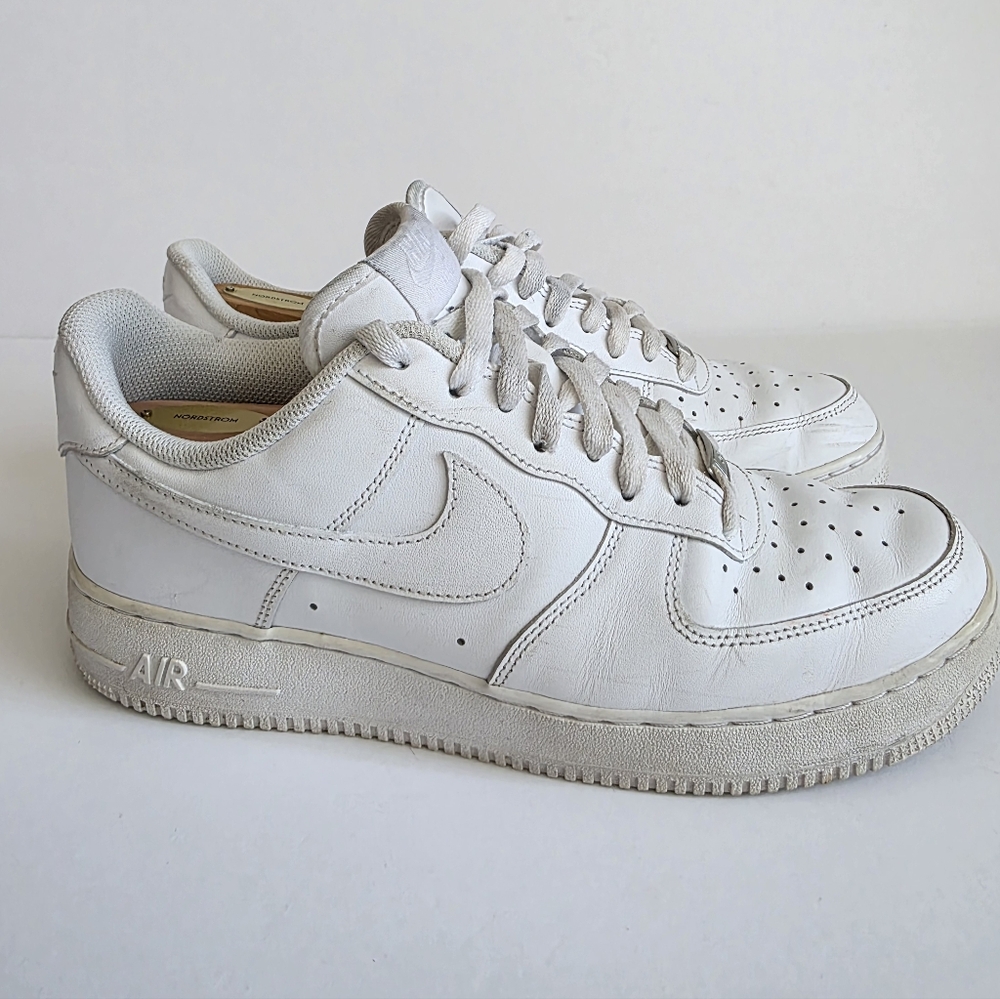 2 pairs Mens Nike white Air Force1 size 10 - Picture 3 of 8